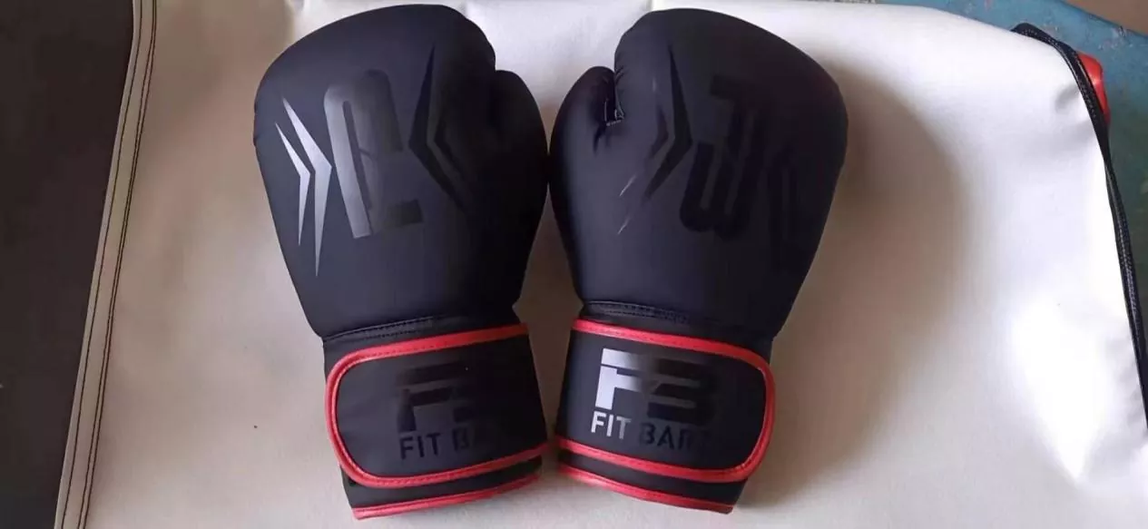 Kann die neu verbesserte Boxschutzausrüstung wirklich „ultimativen Schutz“ mit „agiler Bewegung“ in Einklang bringen?