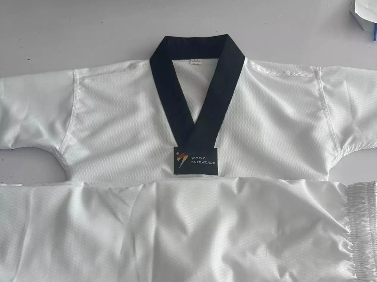 Warum entscheiden sich Kampfsportler weltweit für Taekwondo-Uniformen von PandaWin Sports?