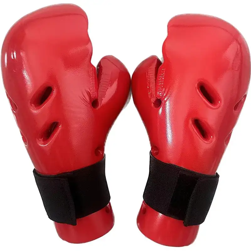Getauchter Taekwondo-Handschutz